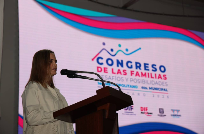  Car Herrera inaugura el 1er Congreso Metropolitano de las Familias del DIF Estatal