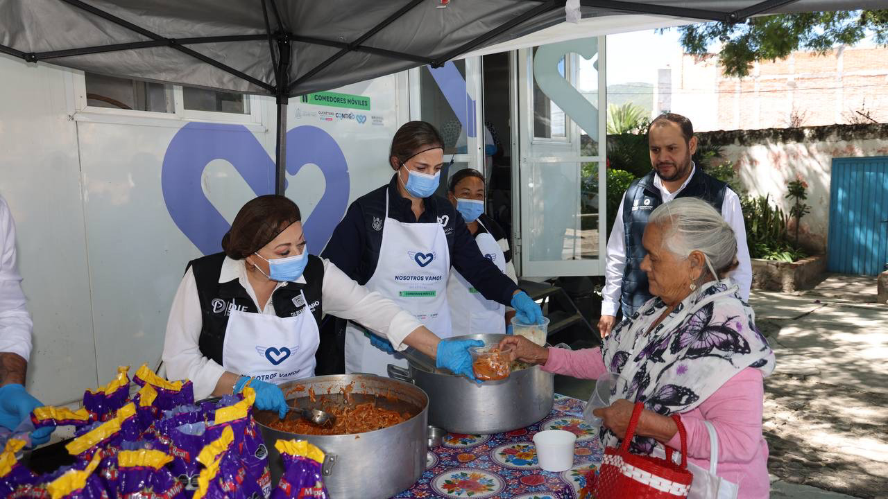  Comedores Móviles del DIF han entregado más de 646 mil raciones en Querétaro
