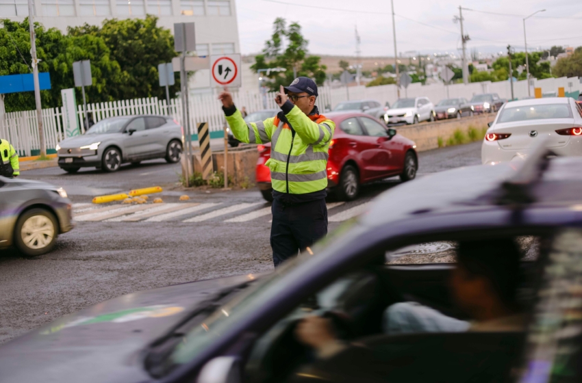  Operativo vial reduce de 18 a 8 minutos los traslados en el “Tobogán” de Corregidora