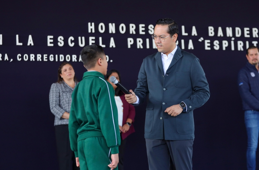  Corregidora anuncia apoyos educativos para primaria Espíritu de Juárez