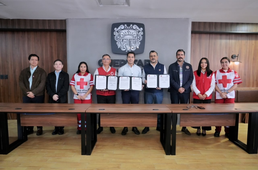  Felifer Macías promueve apoyos para la Cruz Roja y Bomberos de Querétaro